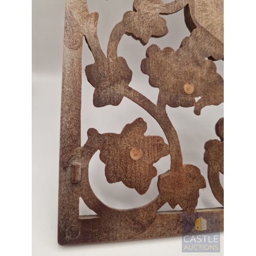 329L - Decorative Wood Effect Wall Plaque, with Openwork of Grape Vines and Leaves, Surrounding Central Mon... 