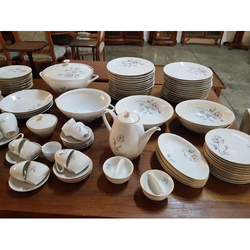 686K - Vintage, Mid-Century Bohemia Porcelain Dinner Service (Approx. 120 Pcs), Made in Czechoslovakia (Mar... 