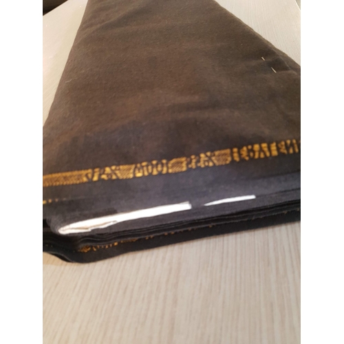 698K - Roll of Fabric / Material for Suit Making or Upholstery, Made in England, (Approx. W: 150cm), (See M... 
