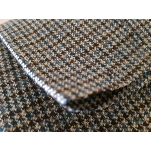 699K - Roll of Fabric / Material for Suit Making or Upholstery, Made in England, (Approx. W: 150cm), (See M... 