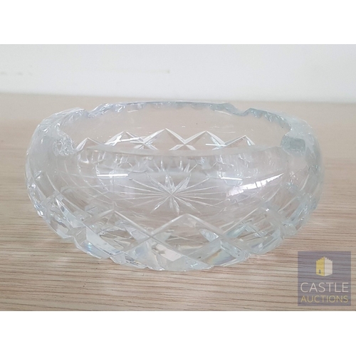 827J - Retro Style Tableware Crystal Collection; Ball Vase (Approx. H: 15.5cm Ø: 17cm), 2x Fruit Bowls (App... 
