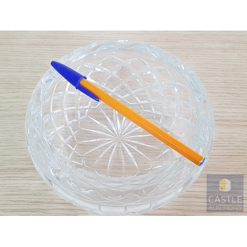 827J - Retro Style Tableware Crystal Collection; Ball Vase (Approx. H: 15.5cm Ø: 17cm), 2x Fruit Bowls (App... 
