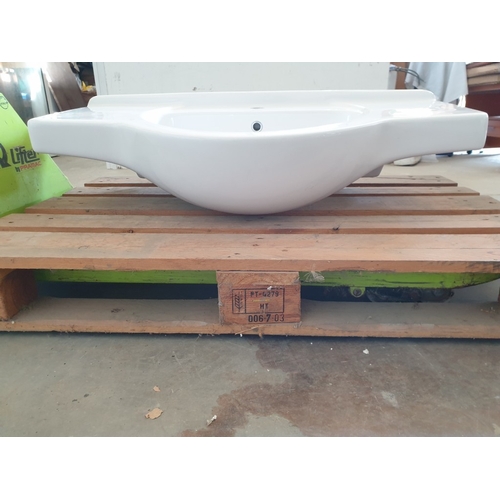 845J - White Porcelain Bathroom Sink.
Size 100 x 51 x 25cm.
Unused Shop Clearance.

Shop Clearance; RRP €18... 
