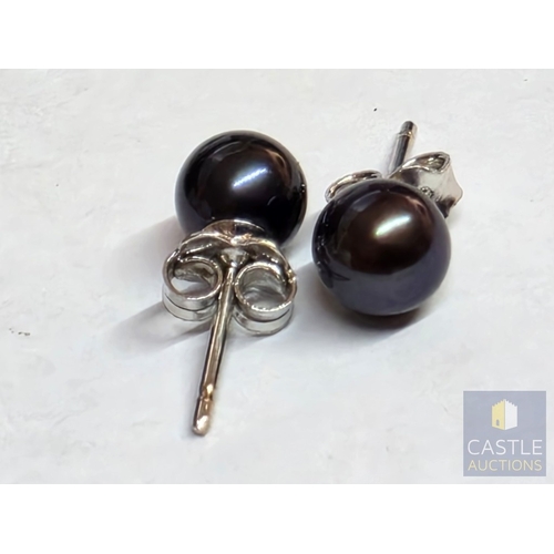 853P - Pair of 18ct White Gold Cultured Black Pearl Stud Earrings, the Pearls Approx. 6.5mm Diameter, Stamp... 