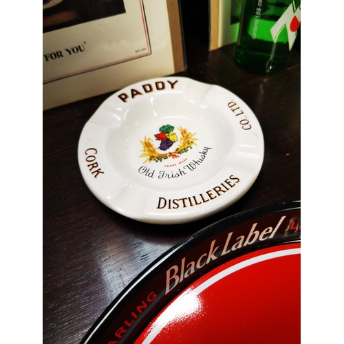 724 - Hey Mabel Black Label tinplate advertising tray {30 cm Dia.} and Carling Black Label advertising tra... 