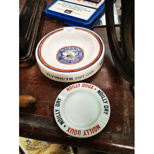 816 - Plymouth Dry Gin round ceramic ash tray and Noilly Doux ceramic ashtray.