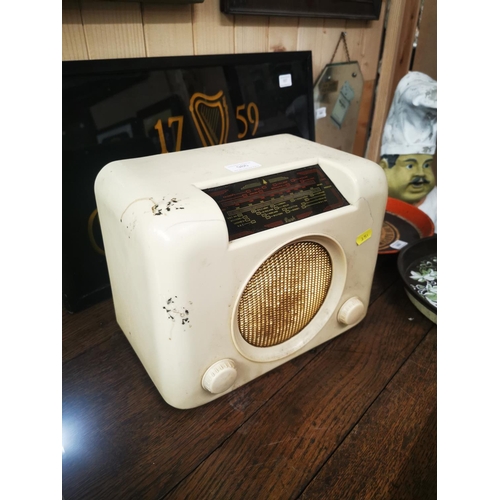 986 - 1950's Bush bakelite radio {23 cm H x 30 cm W}.