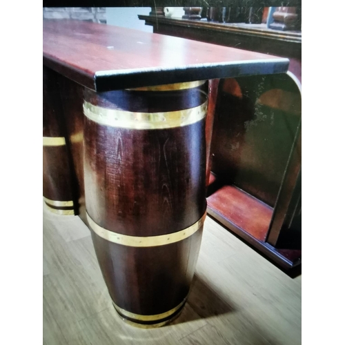 500A - Good quality chestnut and beech home bar with brass barrel counter front and mirrored back bar {230 ... 