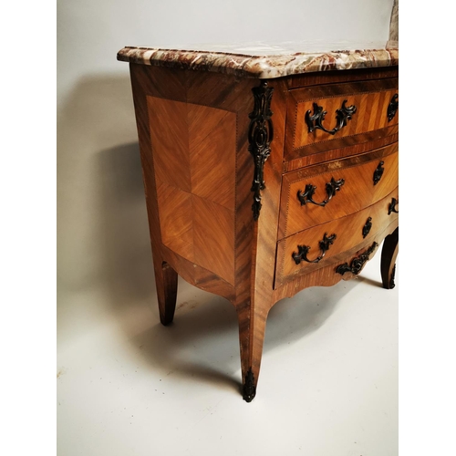 146 - 19th C. kingwood commode with rouge marble top, ormolu mounts and  three long graduated drawers {86 ... 