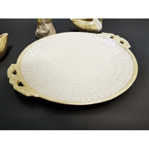 158 - Four pieces of modern Belleek.