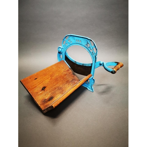 160 - Early 20th C. cast iron bread slicer {30 cm H x 36 cm W x 35 cm D}.