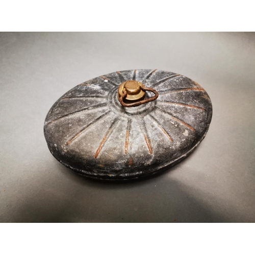 161 - Two 19th C. copper bed warmers {13 cm H x 28 cm W x 20 cm D and 11 cm H x 21 cm Dia.}.