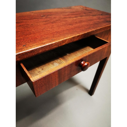 234 - Georgian mahogany side table with single drawer in the frieze on square legs {72 cm H x 92 cm W x 40... 