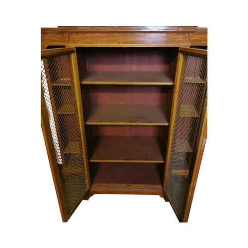 400 - Good quality satinwood side cabinet in the Sheridan style {125 cm H x 118 cm W x 41 cm D}.