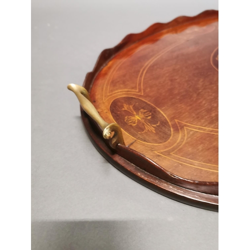 422 - Good quality Edwardian mahogany and inlaid satinwood butlers tray with original brass handles {43 cm... 