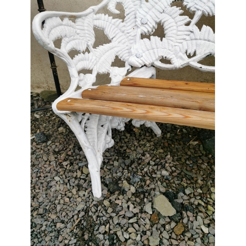 446A - 19th C. decorative fern cast iron garden bench with wooden slats {82 cm H x 150 cm W x 55 cm D}.