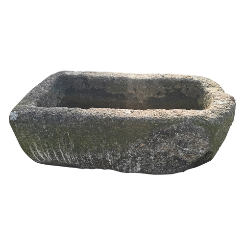 435 - 18th C. granite stone trough {29 cm H x 79 cm W x 44 cm D}.