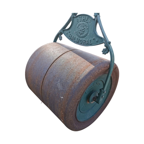 453 - Early 20th C. Balmoral garden roller {154 cm H x 65 cm W x 65 cm D}.