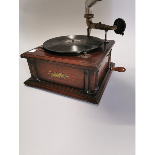 104 - Early 20th. C. oak cased Union gramophone with horn  { 72cm H X 63cm W X 56cm D }.