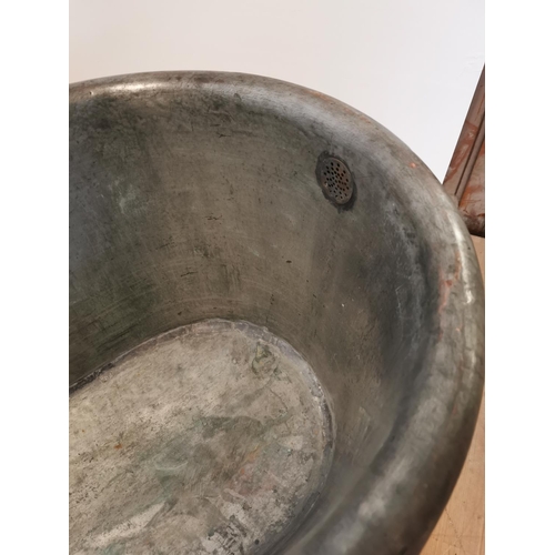 71 - Good quality 19th C. copper roll top slipper bath. {68 cm H x 146 cm L x 74 cm D}.