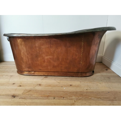 71 - Good quality 19th C. copper roll top slipper bath. {68 cm H x 146 cm L x 74 cm D}.