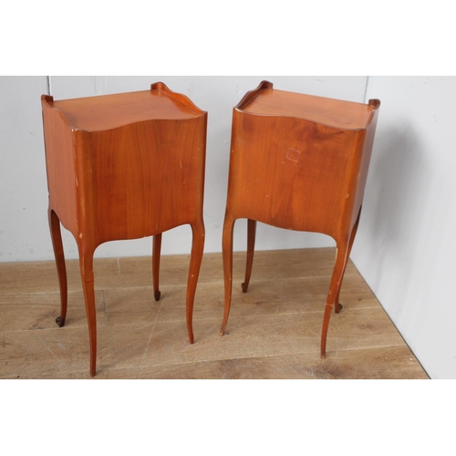 352 - Pair of veneered lockers with single drawer raised on cabriole legs {70 cm H x 33 cm W x 26 cm D}.