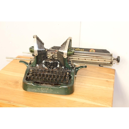 355 - Oliver typewriter {30 cm H x 50 cm W x 40 cm D}.