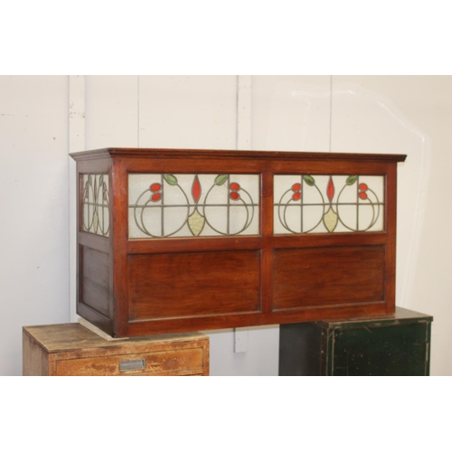 366 - Mahogany L shaped divider with leaded glass panels {69 cm H x 130 cm W x 49 cm D}.