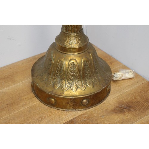 239 - Brass standard lamp {160 cm H x 40 cm Dia.}.