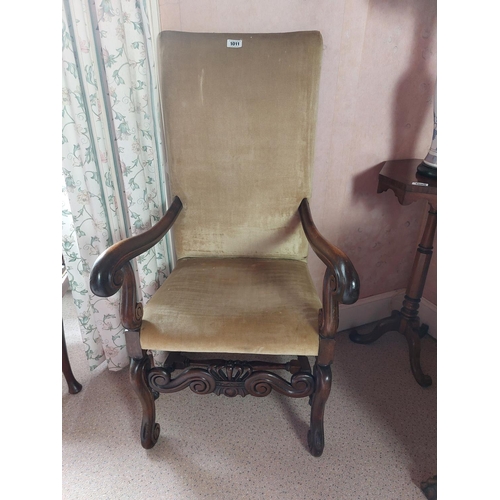 1011 - Early 20th C. carved walnut and upholstered throne chair in the William and Mary style {125 cm H x 6... 