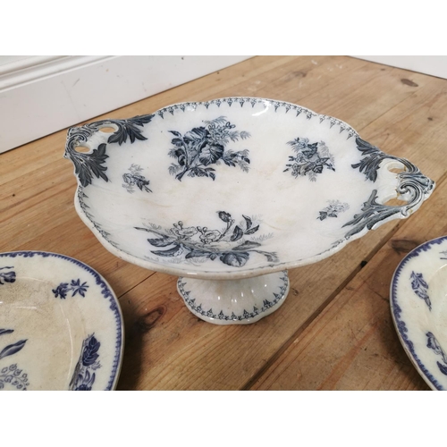 1042 - Three 19th C. English porcelain meat platters and a French ceramic tazza