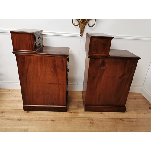 285 - Good quality pair of 19th C. mahogany bedside lockers by Maple & Co. with orginal brass handles {105... 