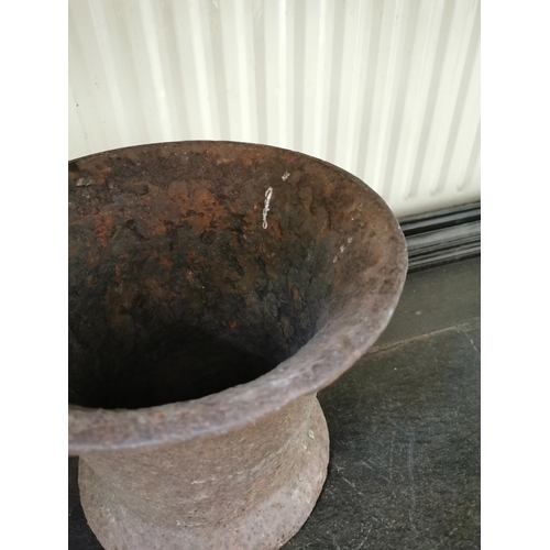 292 - Early 19th C. cast iron mortar {28 cm H x 34 cm Dia.}.