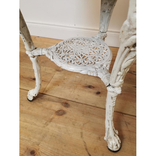 308 - 19th C. cast iron pub table on lion's paw feet with mahogany top. {76 cm H x 76 cm Diam}