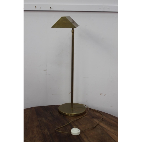 443 - Brass desk lamp { 78cm H X 24cm W X 51cm D }.