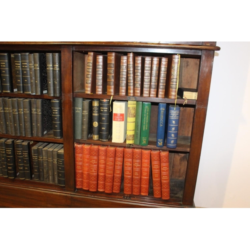 579 - Collection of two hundred and ninety five leather bound books