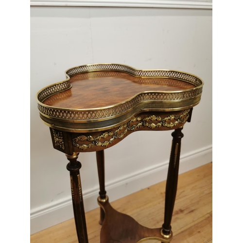 80 - Good quality Edwardian French kingwood jardeniere stand with gilded brass mounts raised on reeded le... 