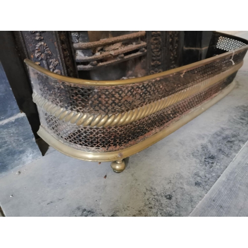 943 - Regency brass and metal fire fender { 22cm H X 92cm W X 22cm D }.