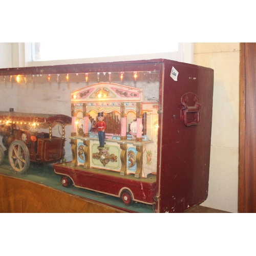 681 - Travelling Fairground Engine and Band with working lights in display case. {45 cm H x 112 cm W x 32 ... 