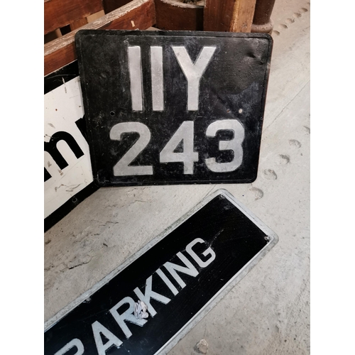 93 - No Parking sign, 20mph sign and number plate IIY243.