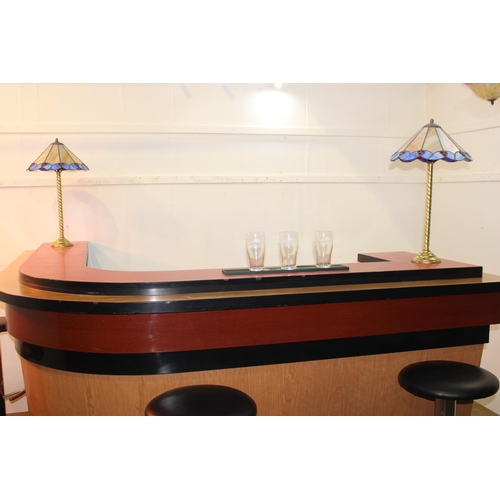 108 - Retro corner bar with Formica top and tiled base  {112 cm H x 224 cm W x 204 cm D}.