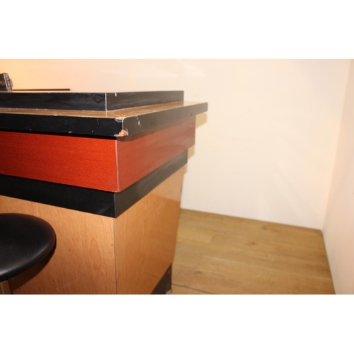 108 - Retro corner bar with Formica top and tiled base  {112 cm H x 224 cm W x 204 cm D}.