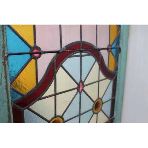 233 - Stain glass bar divider with bull's eye design. { 210 cm H x 64 cm W x 4 cm D}.