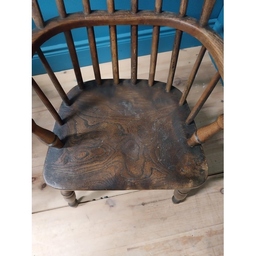 180 - Good quality 19th C. child's ash and elm Windsor chair {77 cm H x 45 cm W x 50 cm D}.