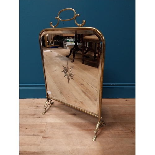 196 - Victorian brass fire screen with mirrored panel {70 cm H x 46 cm W x 20 cm D}.