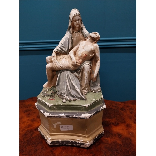 322 - Painted plaster statue of our Lady and Lord {40 cm H x 23 cm W x 20 cm D}.