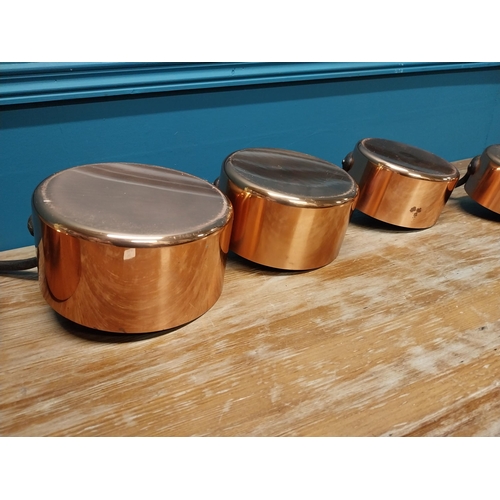 421 - Set of five good quality 20th C. French graduated copper saucepans with wrought iron handles {18 cm ... 