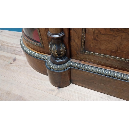 65 - Exceptional quality 19th C. French walnut and satinwood inlaid credenza with ormolu mounts with cent... 