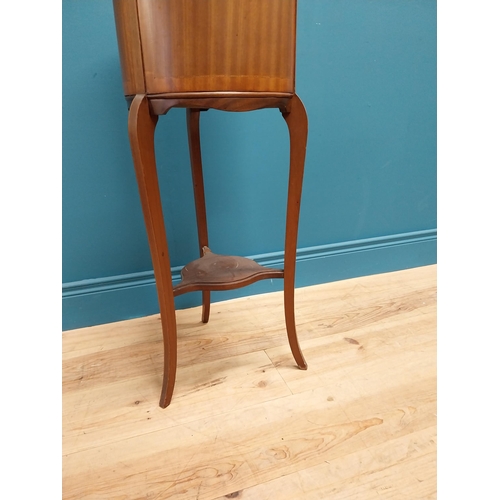 870 - Edwardian mahogany and satinwood jardiniere on cabriole legs. {88 cm H  x 36 cm Dia.}.