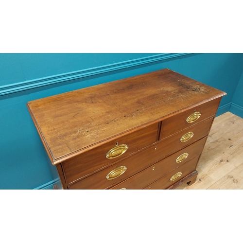 150 - Georgian mahogany chest of drawers with two short drawers over three long graduated drawers and bras... 